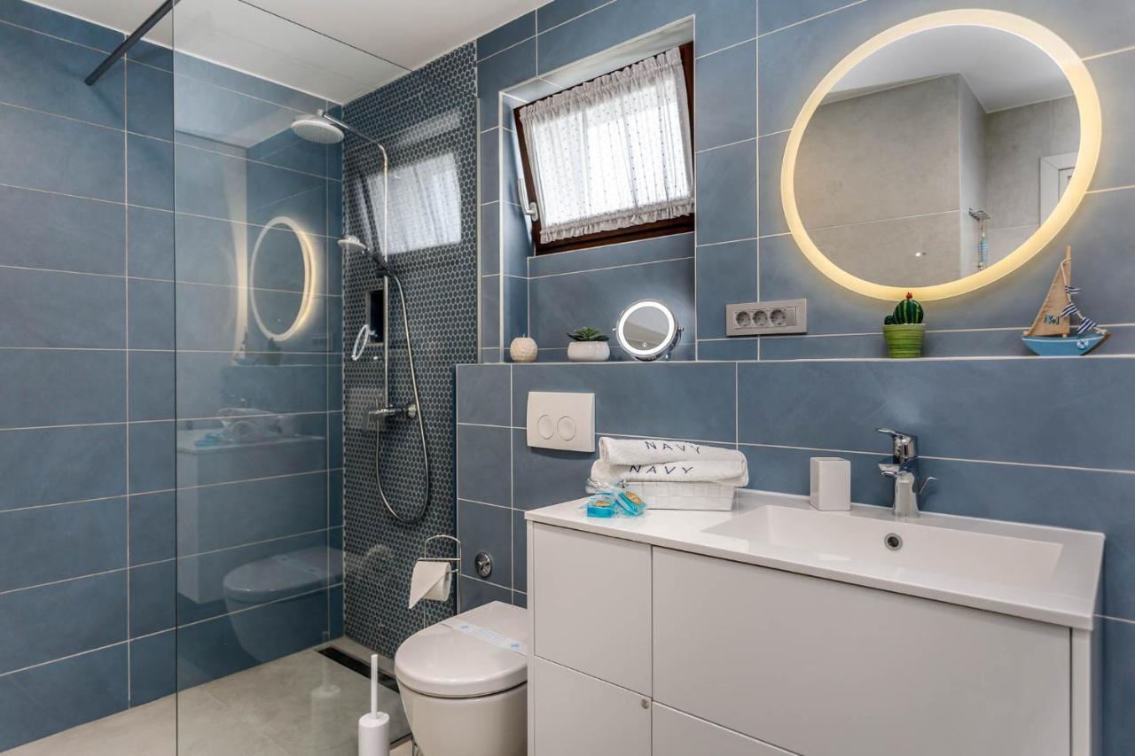 Apartments Olivia & Navy, Silo מראה חיצוני תמונה